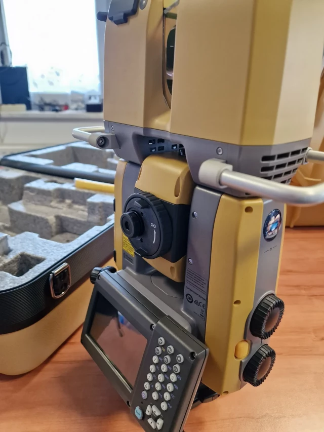 Topcon GTL-1003 Total Station with Calibration Certificate
