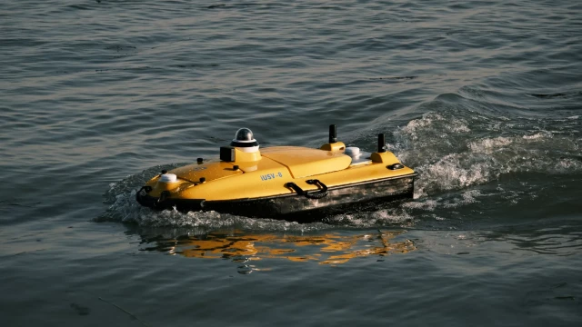USV iUSV-8 Professional Autonomous Unmanned Surface Vehicle for Hydrographic Survey